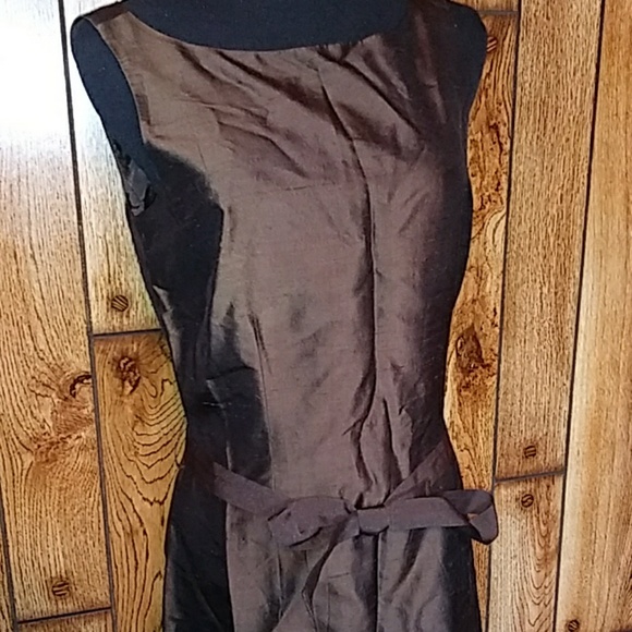 💜5/$25💜Tommy Bahama size 4. 100% silk. - Picture 2 of 7